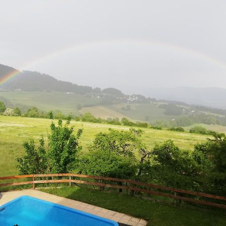Ferienwohnung Duernberger Liebenfels Bagian luar foto